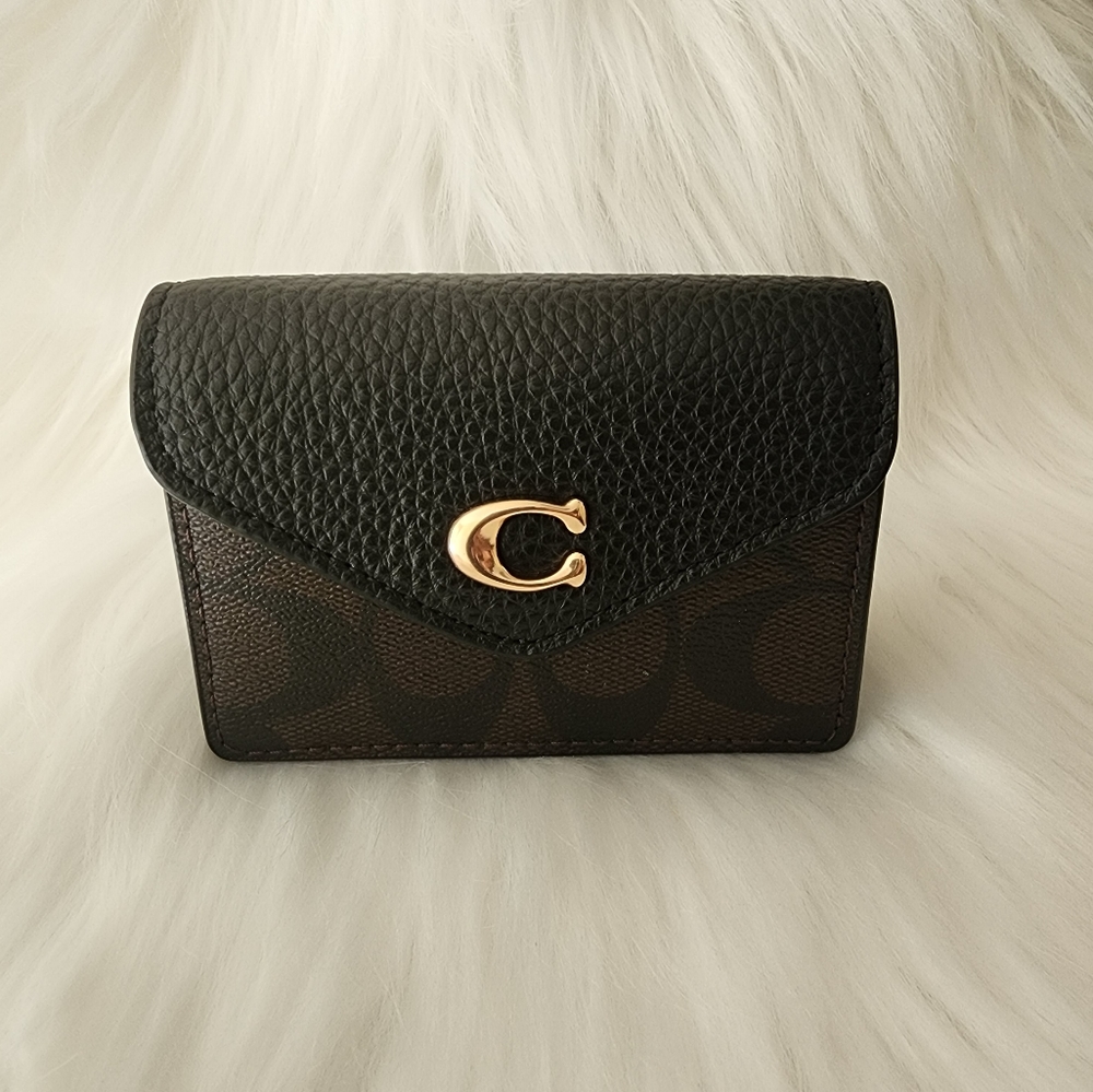 Coach Black Signature Tammie Card Case holder (NWT)